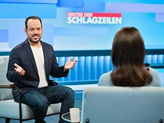 Hinter den Schlagzeilen