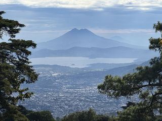 El Salvador - Von Kratern und Kuesten