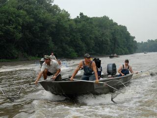 Auf der Suche nach dem Monsterfisch Auf der Suche nach dem Monsterfisch