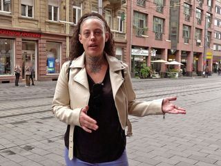 Hartz und herzlich - Tag fuer Tag Benz-Baracken