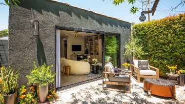 Celebrity DIY - Stars packen an