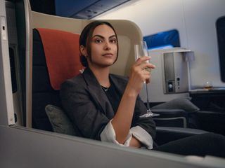 Upgraded - Amore, arte e bugie