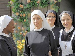 Un ciclone in convento