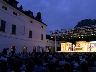 Kein Sommer ohne Theater - 30 Jahre Theaterfest Niederoesterreich