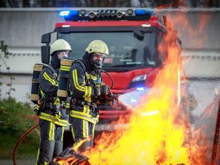 Feuer & Flamme Feuer & Flamme