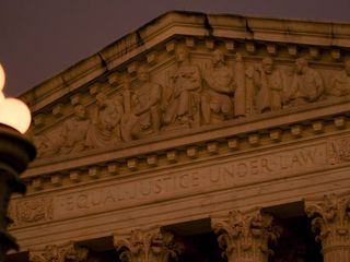 Dunkles Geld: Macht, Korruption und Kontrolle Dunkles Geld: Macht, Korruption und Kontrolle