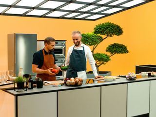 Boehmi brutzelt mit Klaas Heufer-Umlauf