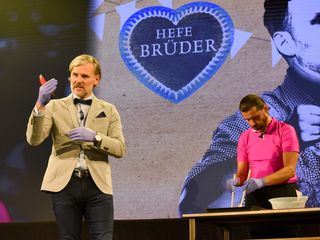 Science Busters - Wer nichts weiss muss alles glauben