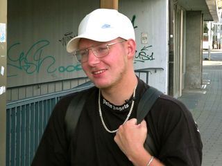 Hartz und herzlich - Tag fuer Tag Benz-Baracken