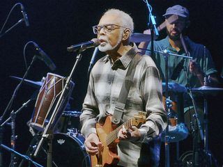 Gilberto Gil in der Philharmonie de Paris