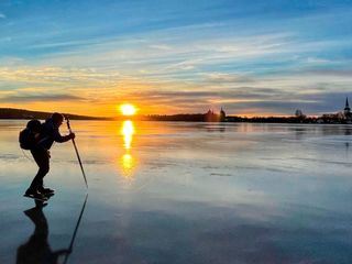 Auf Schlittschuhen durch Schweden