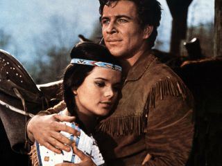 Karl May: Winnetou und das Halbblut Apanatschi