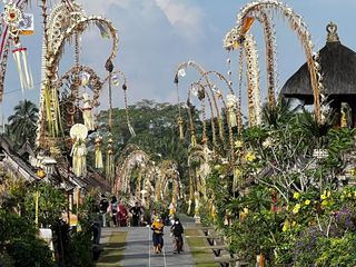 Im Herzen Balis - Tempel, Tropen, Traditionen
