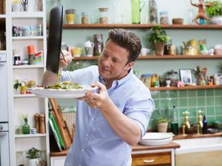 Jamie Oliver Genial Gesund: Superfood for Family & Friends
