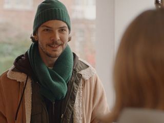 Single Bells - 12 Dates till Christmas Single Bells - 12 Dates till Christmas