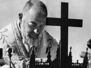 Padre Pio und die Wundmale - Portraet eines umstrittenen Heiligen