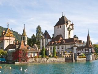 Schloesser und Burgen der Schweiz