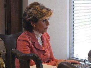 Verliebt, verlobt, verhaftet