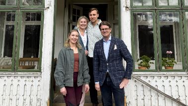 Det sitter i vaeggarna