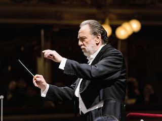 Beethoven: Symphonie Nr. 9
