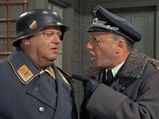 Ein Kaefig voller Helden Ein Kaefig voller Helden