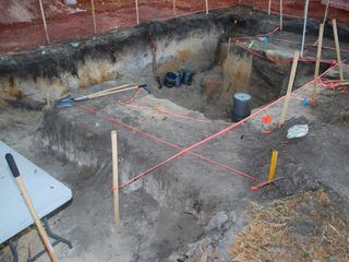 Buried in the Backyard - Mord verjaehrt nicht