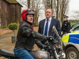 Inspector Barnaby: Die Zierstich-Gesellschaft Inspector Barnaby: Die Zierstich-Gesellschaft